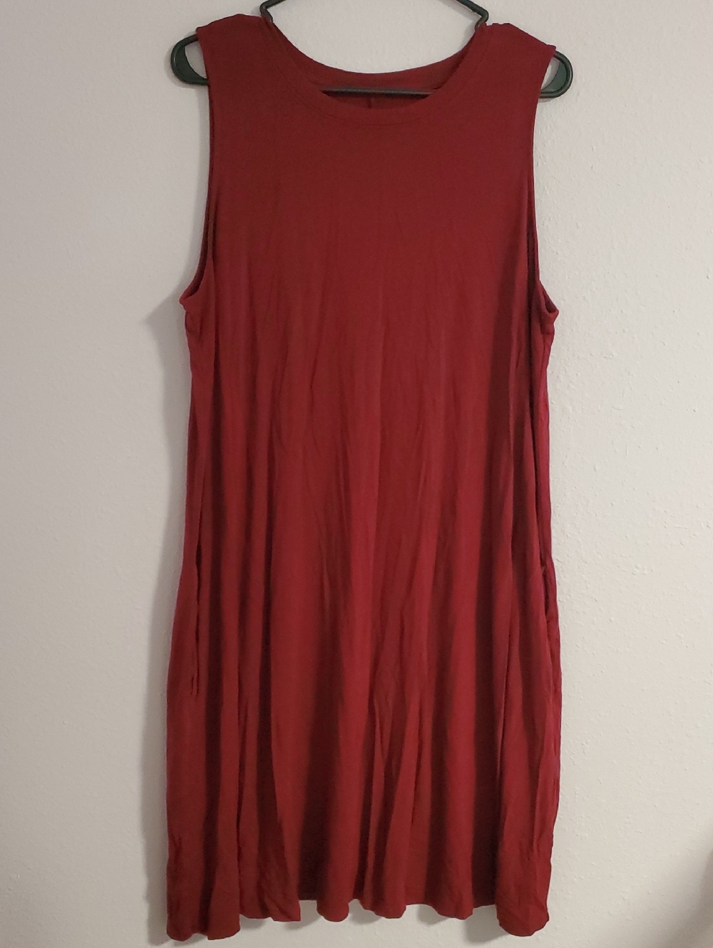 Time and Tru Women’s Sleeveless Knit Swing Dress